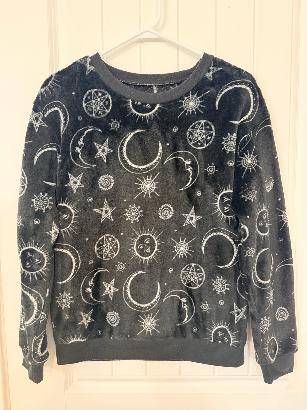 Whimsigoth Black Celestial Moon & Sun Print Plush Pullover - Picture 4 of 8